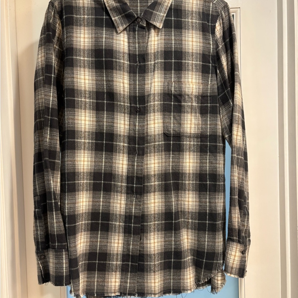 Vince Women’s Black and Cream Plaid Button Down Shirt